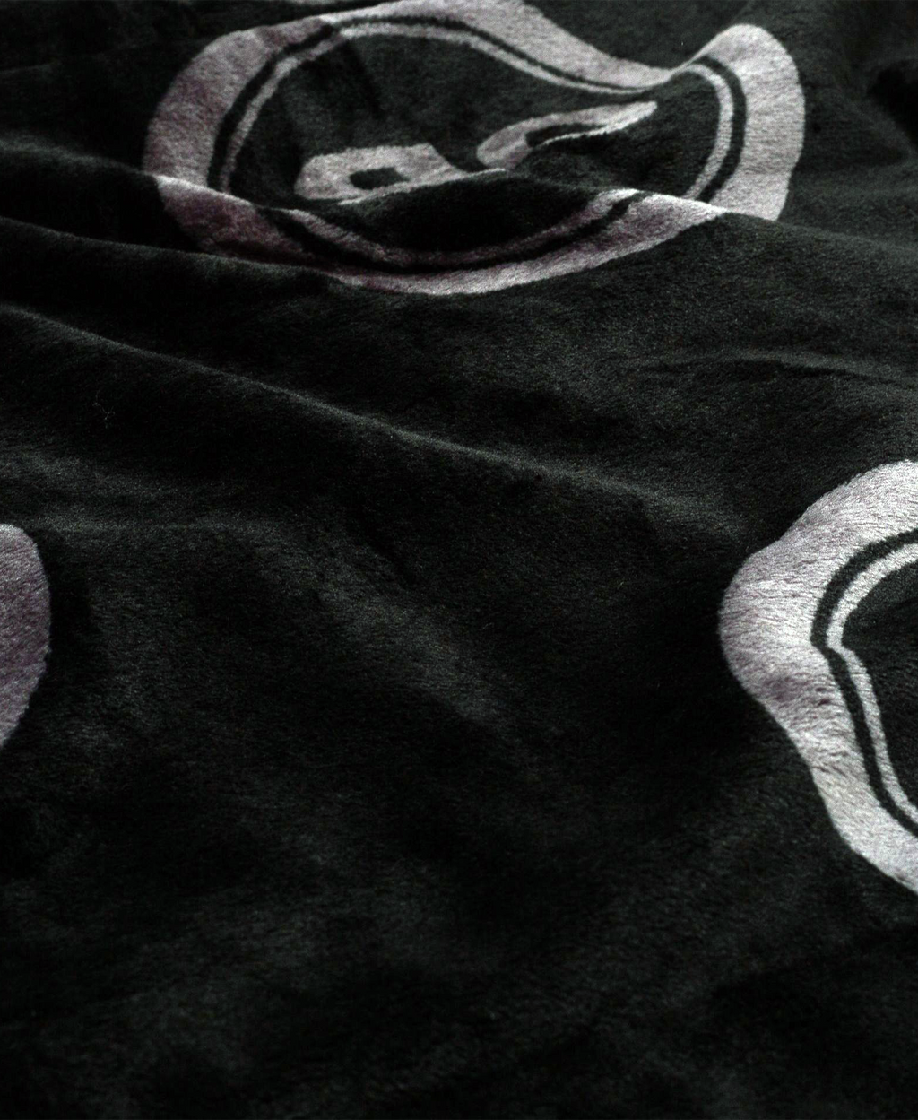 Premium fleece blanket