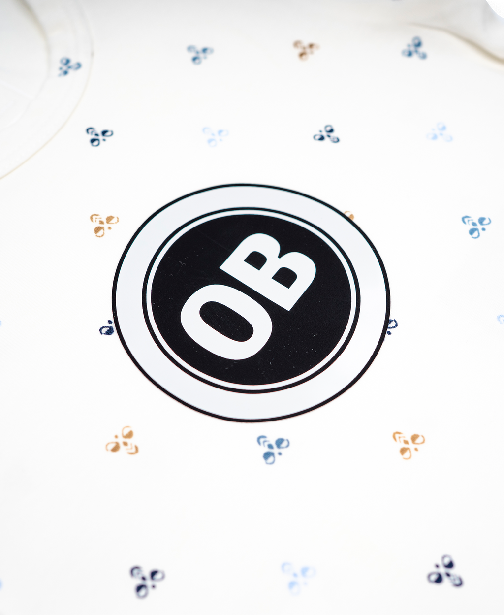 OB x Hummel Body - hvid med blå