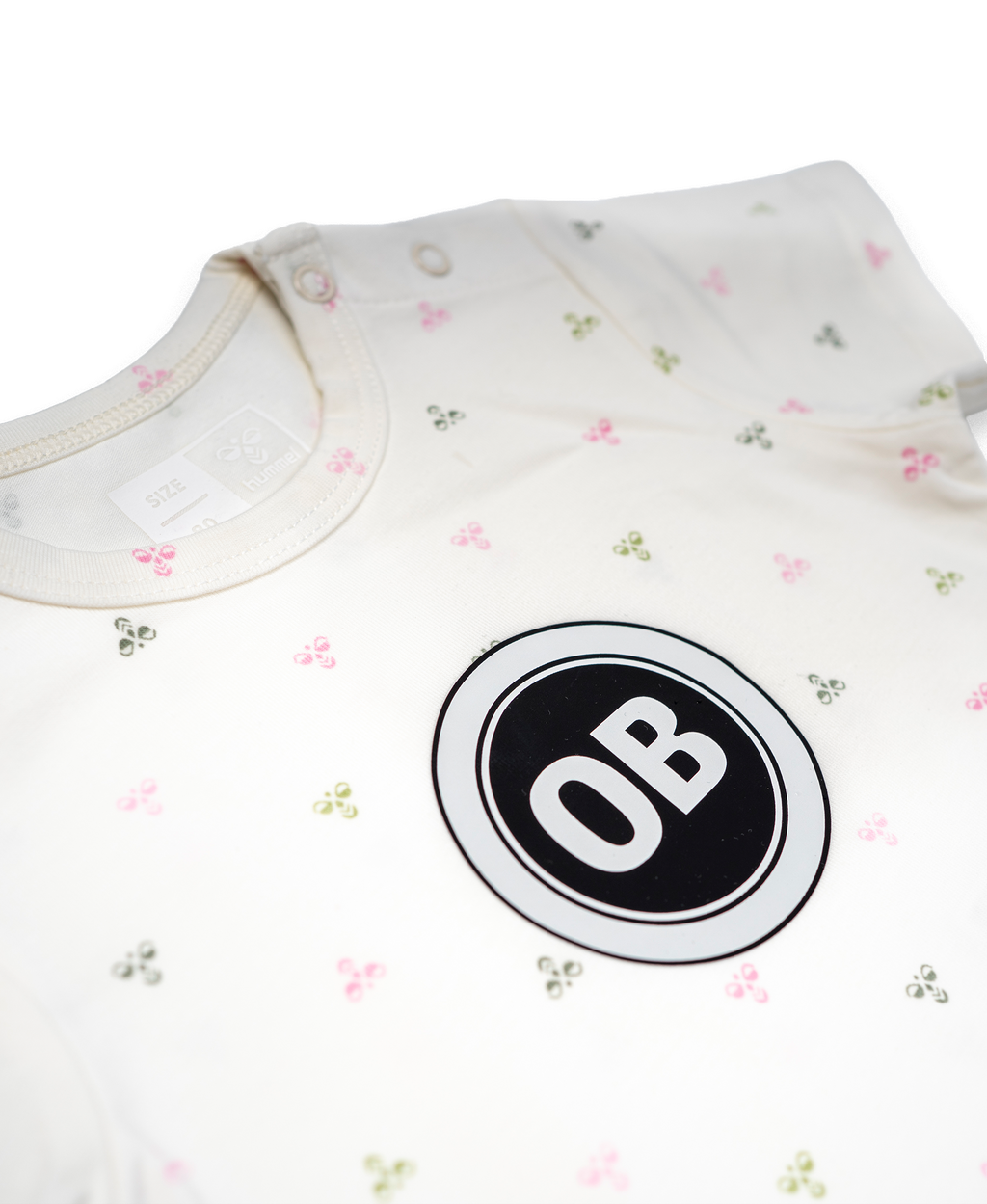 OB x Hummel Body - hvid med lyserød